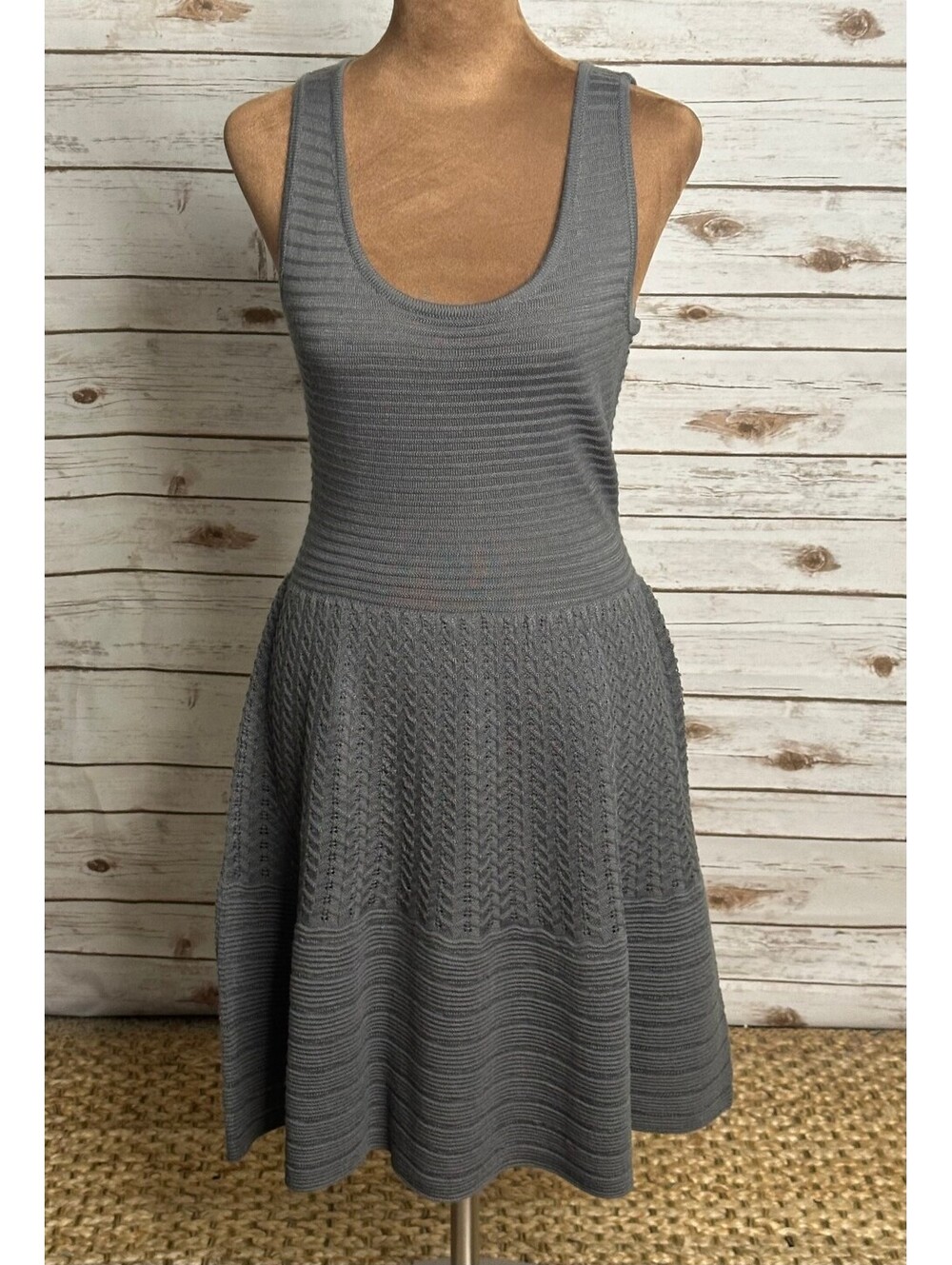 BB Dakota Addison grey wool-blend sleeveless knit fit & flare dress Size Medium